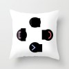 The keyboard handle of game fans is close to the pillow case, polyester pillow case and game fans