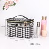 Qianniaoge large capacity cosmetic bag portable travel hand carrying printed cosmetic box waterproof fashion washing bag