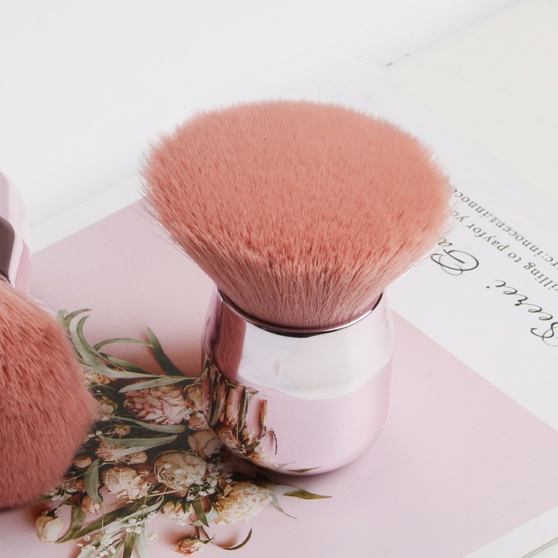 Personalised Cuty Mini Pink Custom Logo Oblique Makeup Brush 2021