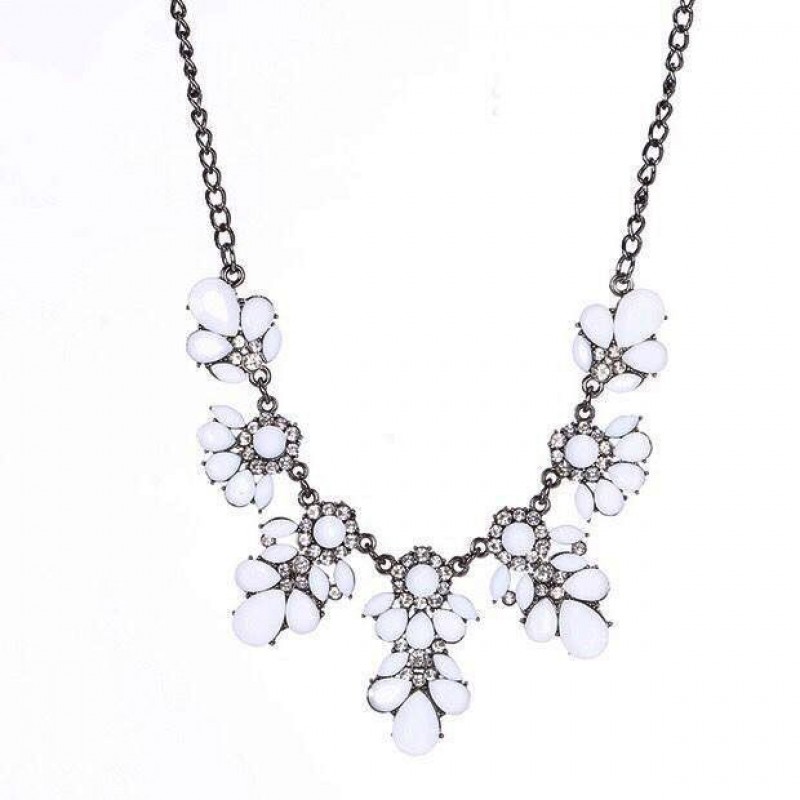 Alloy Fashion Neckla...