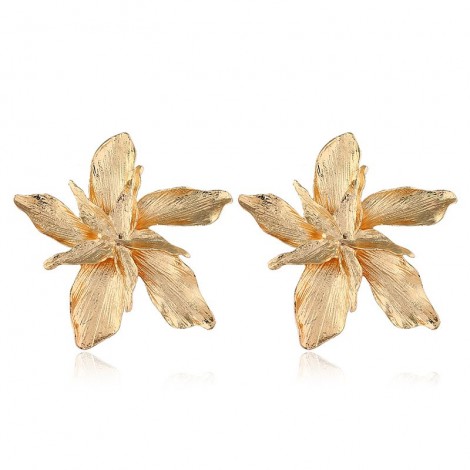 Fashion Metal Simple Maple Leaf Stud Earrings Nhsc199667