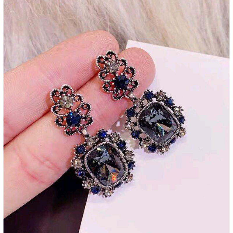 Fashion Retro Metal Baroque Gems Simple Exaggerated Earrings Yiwu Toppinggoods Wholesale Nhsc210432
