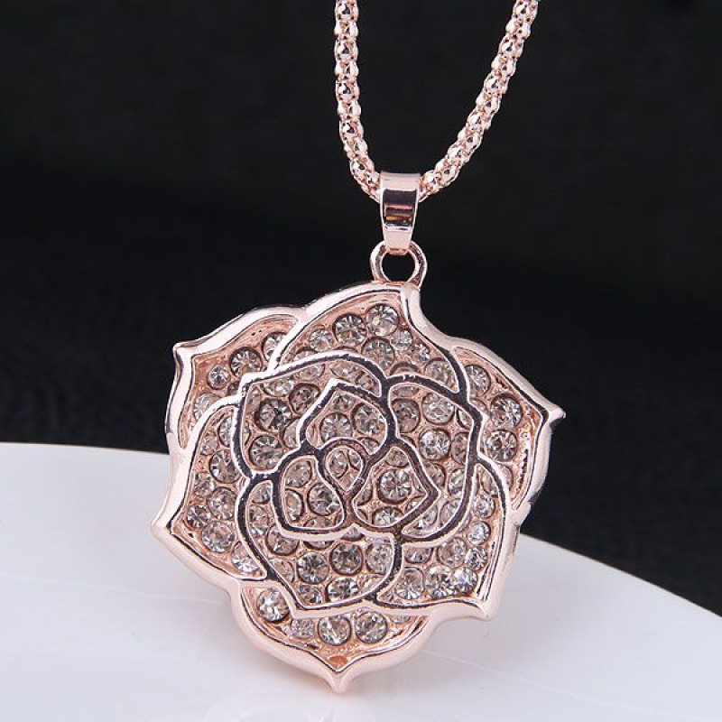 Fashion Metal Diamond Rose Flower Wild Long Necklace Yiwu Toppinggoods Wholesale Nhsc210471