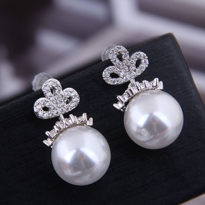 Exquisite 925 Silver Post Korean Fashion Copper Micro Inlay Zircon Pearl Earrings Wholesale Nhsc218101