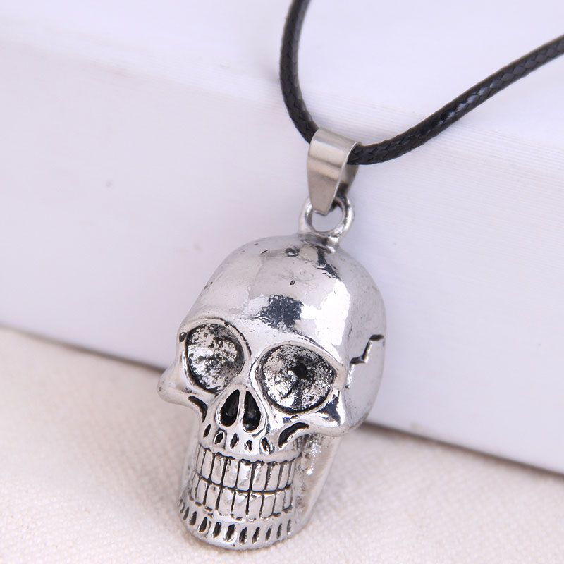 Fashion Retro Trend Mens Domineering Retro Texture Skull Exaggerated Necklace Wholesale Toppinggoods Nhsc221079