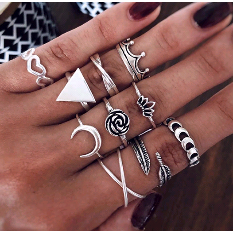 Fashion Metal Simple Flowers Super Large Triangle Exaggerated Temperament Combination Ring Wholesale Toppinggoods Nhsc225002