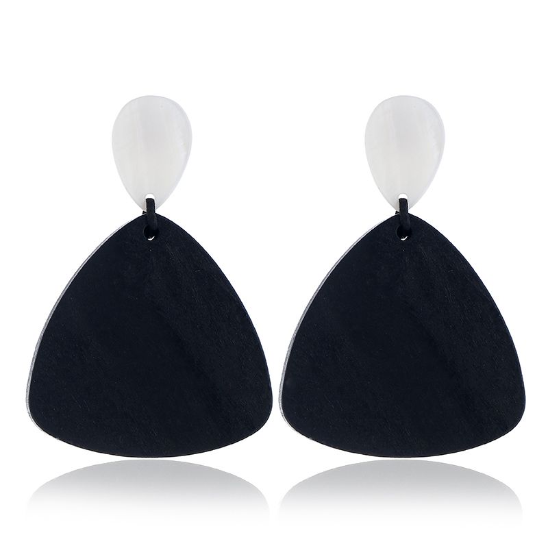 New  Fashion Simple Fanshaped Personality Temperament Earrings Wholesale Toppinggoods Nhsc225571