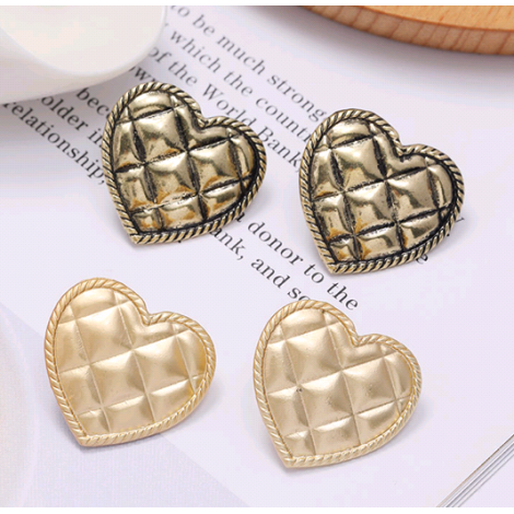 New Fashion Metal Simple Love Earrings For Women Hotselling Wholesale Nhsc266759
