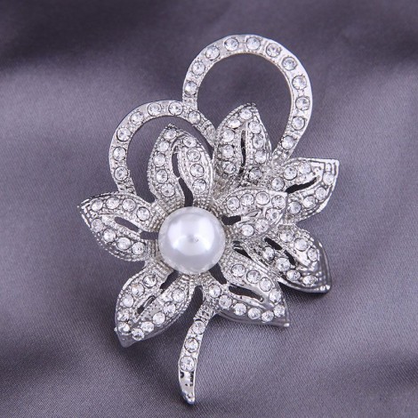 Korean Fashion Simple Diamond Petal  Brooch Nhsc274485