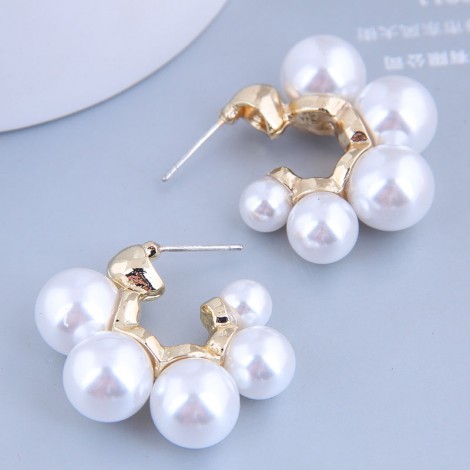Wholesale Fashion Simple Alloy Pearl Stud Earrings Toppinggoods  Nhsc400981