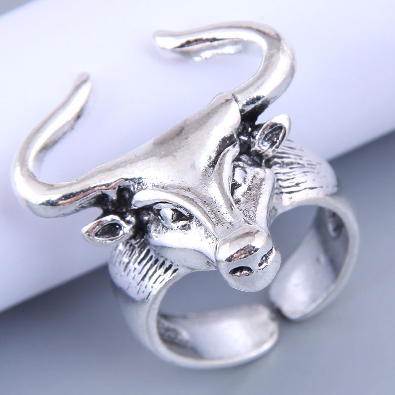 Retro Simple Goat Al...