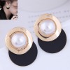 European And American Fashion Gold Simple Light Luxury Exaggerated Earrings Nhsc443327