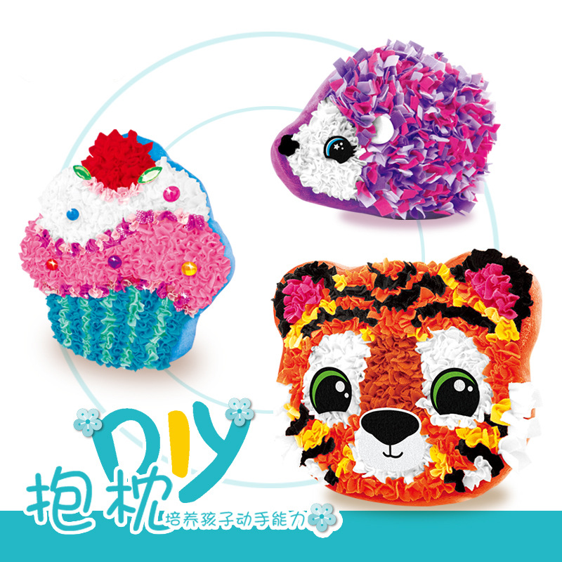 Children's cartoon plush toys, intellectual interaction, diy material package, handmade pillows, pillow dolls, poke fun