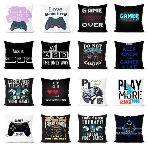 The keyboard handle of game fans is close to the pillow case, polyester pillow case and game fans