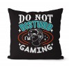 The keyboard handle of game fans is close to the pillow case, polyester pillow case and game fans