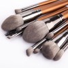 12 occasional makeup brushes, soft brushes, hair brushes, eye shadow brushes, and portable beauty tools.