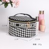 Qianniaoge large capacity cosmetic bag portable travel hand carrying printed cosmetic box waterproof fashion washing bag