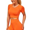 2021 autumn and winter seamless Yoga suit European and American thread knitted short sleeved trousers suit women's sports fitness suit 