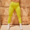 2021 autumn and winter seamless Yoga suit European and American thread knitted short sleeved trousers suit women's sports fitness suit 